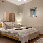 Wellbeing Barn With Hot Tub, Cold Plunge, Pet Friendly Kilnsey
