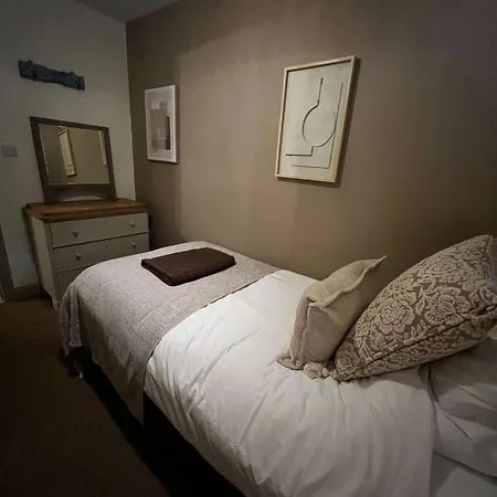 Luxury Wellbeing Barn With Hot Tub & Cold Plunge Kilnsey