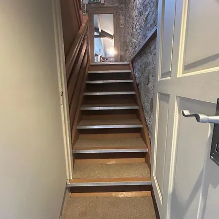 Wellbeing Barn With Hot Tub, Cold Plunge, Pet Friendly Kilnsey