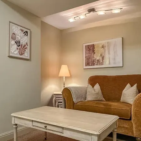 Ferienhaus Wellbeing Barn With Hot Tub, Cold Plunge, Pet Friendly