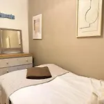Wellbeing Barn With Hot Tub, Cold Plunge, Pet Friendly