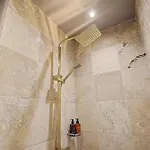 Wellbeing Barn With Hot Tub, Cold Plunge, Pet Friendly Tatil Evi